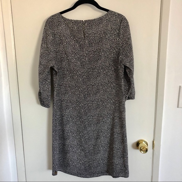 ⭐️ Scotch and Soda black and white patterned dress - Picture 5 of 5